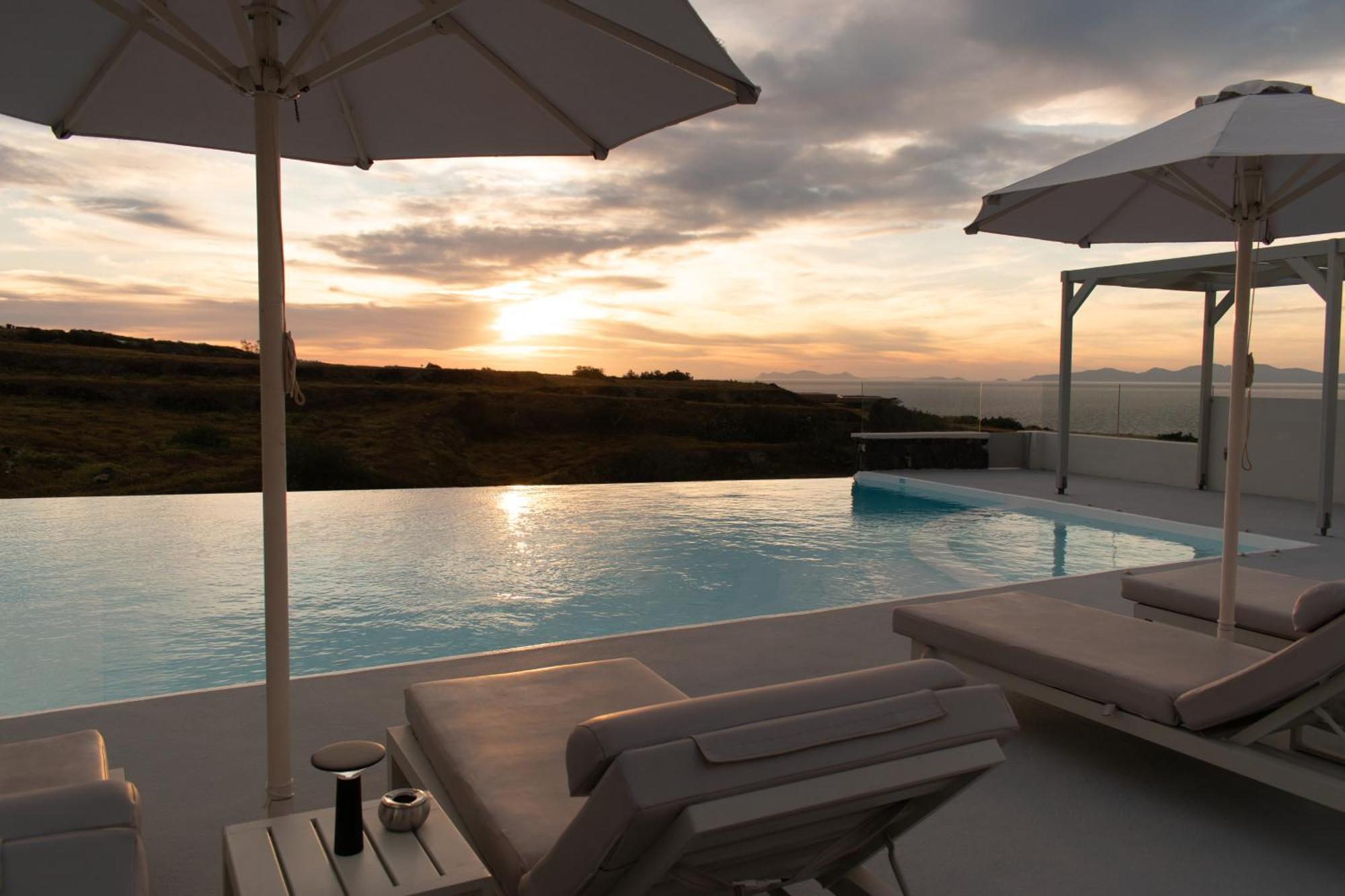 Adorno Oia Hotell Exteriör bild